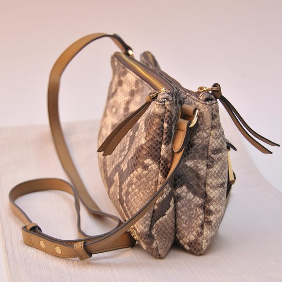 Vince Camuto Leather Crossbody Purse - Picture 5 of 5